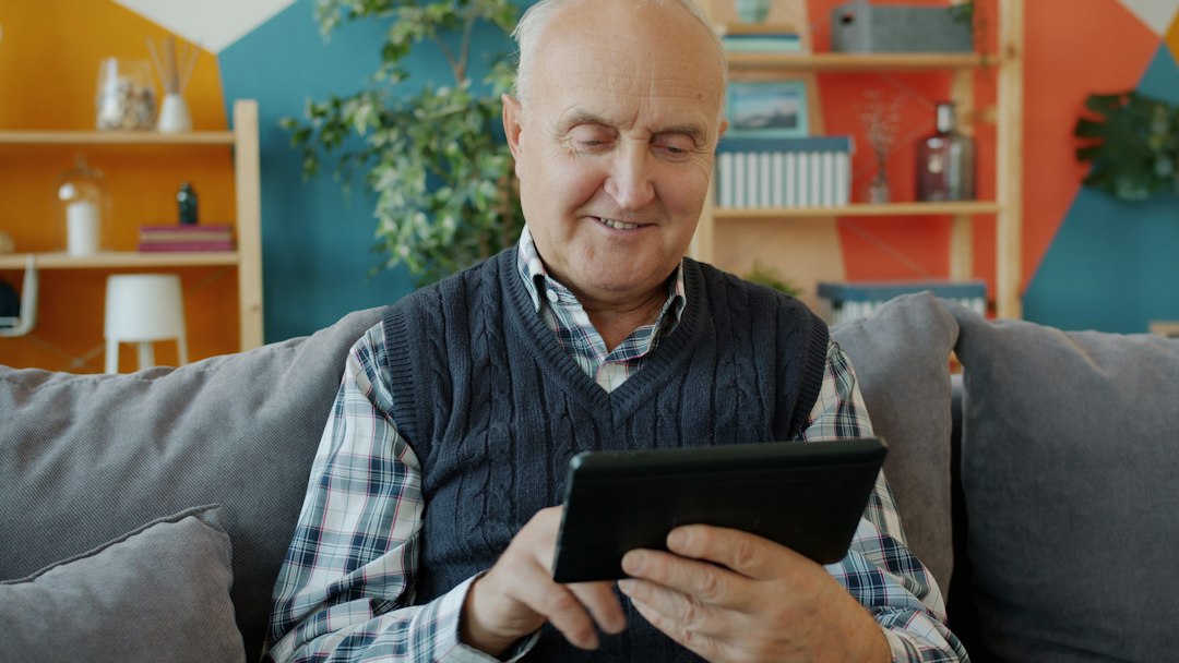 Best App to Learn Reading for Adults Over 40